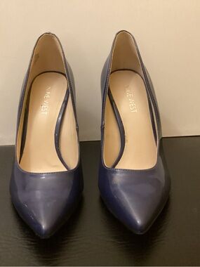 Nine West Navy Pointed-Toe Patent Pumps